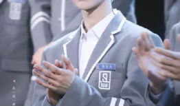 吃瓜爆料君蔡徐坤